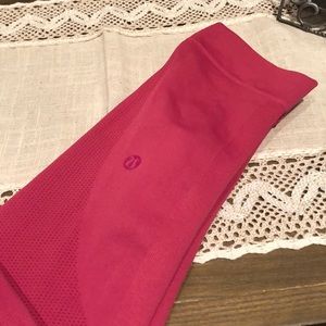 Zone In tight 21” crop Pink - Like New